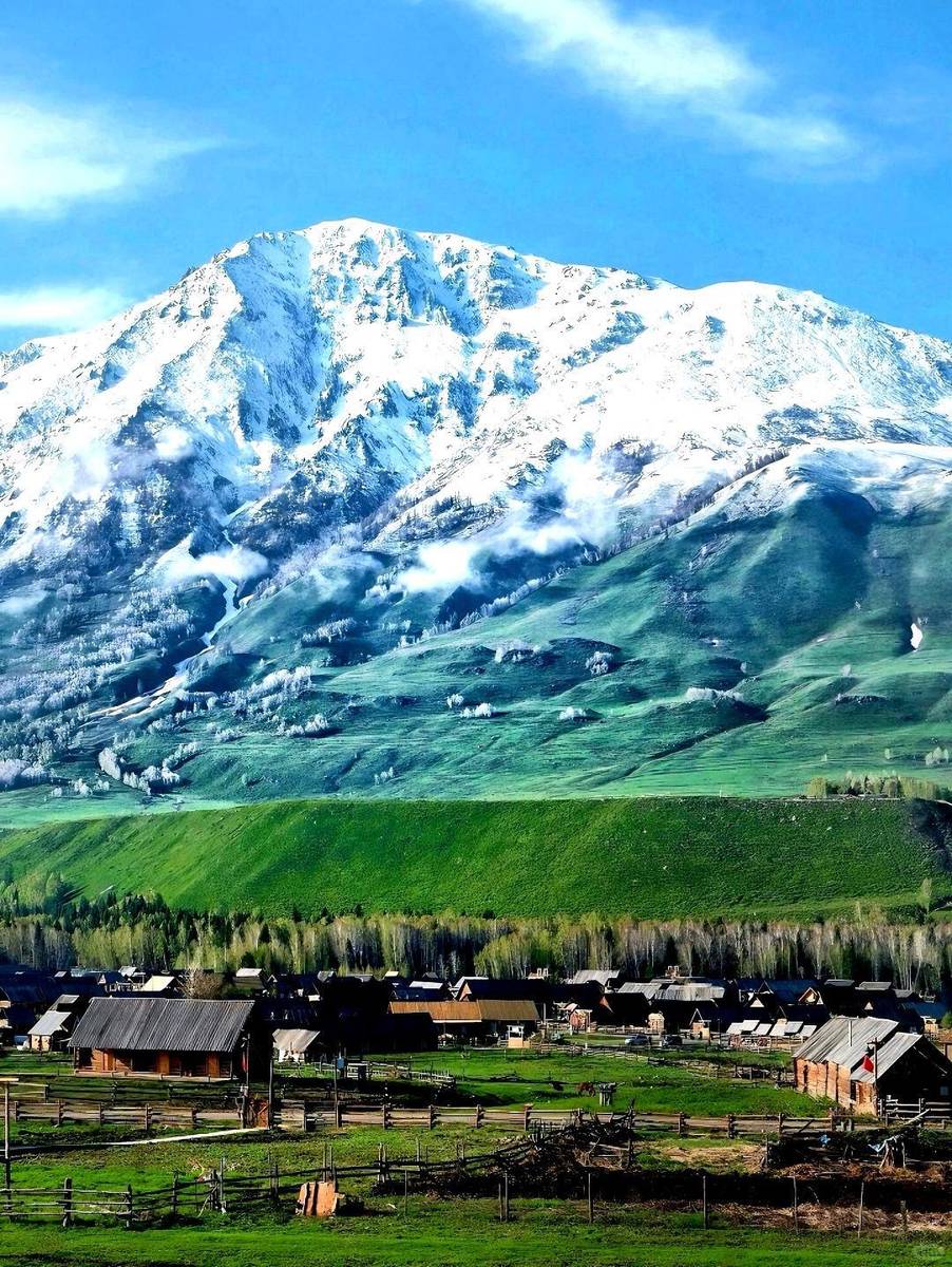 新疆古城墙下的历史回响